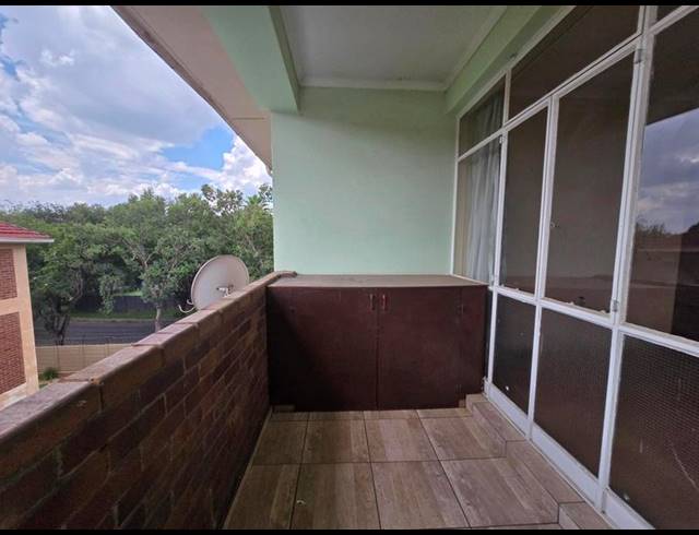 3 BEDROOM APARTMENT FOR SALE IN DENLEE